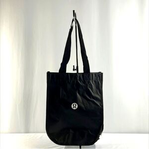 Lululemon  Reusable Shopping Bag Lunch bag waterproof snap close